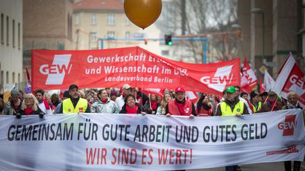 Insgesamt 17.000 Streikende waren am 11. März in Berlin auf den Straßen.