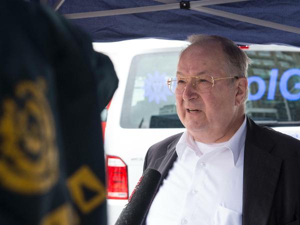 Klare Kante: Auch Neuköllns ehemaliger Bürgermeister Heinz Buschkowsky (SPD) will mehr Videoüberwachung.