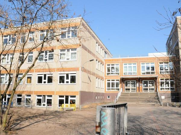 Die Pusteblume-Schule liegt in einer der sozial prekärsten Gegenden Hellersdorfs.