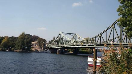 Glienicker Brücke.
