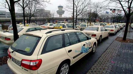 Am Flughafen Tegel hat Service am Kunden nicht für alle Taxifahrer oberste Priorität.