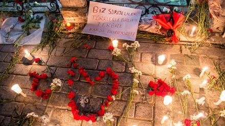 Berlin trauert um die Opfer des Terroranschlags in der Istanbuler Altstadt am 12. Januar. 