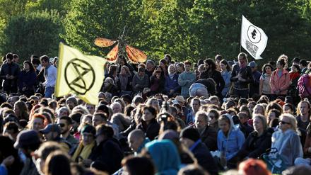 "Extinction Rebellion"-Aktivisten beim Klimaprotest im Londoner Hyde Park.