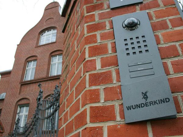 Die Villa Rumpf in Potsdam, bislang Firmensitz von Joops Modefirma "Wunderkind".