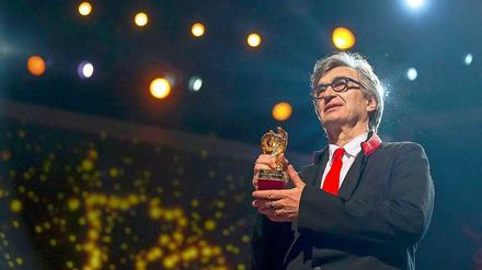 Wim Wenders bei der 65. Berlinale mit dem goldenen Ehrenbären. 