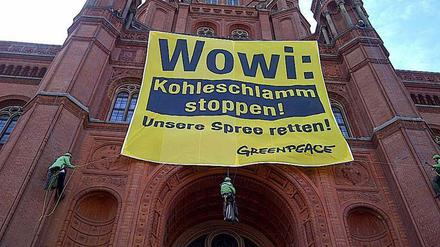 Protest am Roten Rathaus.