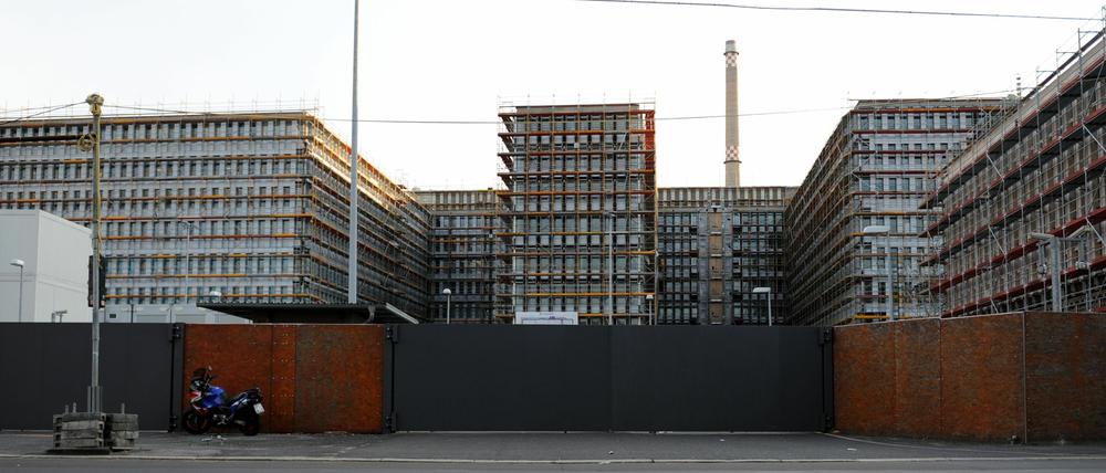 Der Eingang zur Baustelle der Zentrale des Bundesnachrichtendienstes (BND) in Berlin.