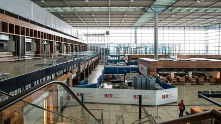 Flughafen BER. Die Baustelle soll am 30. Juni 2016 fertig sein.