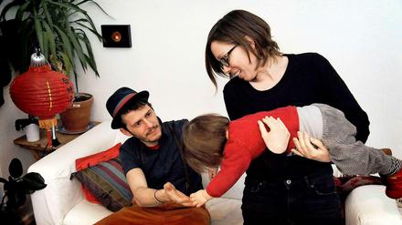 Junge Familie: Gianni Bettucci, Milla und Christine Wagner (v.l.n.r.).