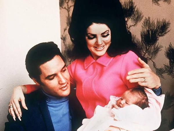 Priscilla Presley, 71, heiratete Elvis Presley 1967 in Las Vegas. Ihr gemeinsames Kind, Lisa Marie, kam 1968 zur Welt. 1973 wurde die Ehe geschieden.