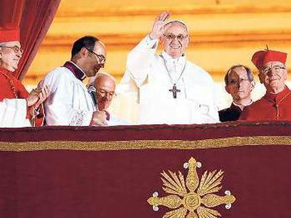 Papst Franziskus nach seiner Wahl am 13. März 2013.