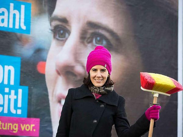 Selbstklebend. Die FDP-Landesvorsitzende Katja Suding würde gerne mit der SPD koalieren. 