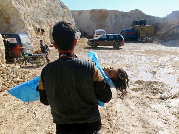 Die USA machen die syrische Regierung für den Giftgasangriff in Idlib verantwortlich.