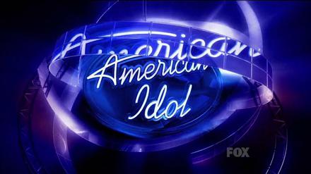 "American Idol". Die Verwandtschaft mit "Deutschland sucht den Superstar" ist unübersehbar. 2016 läuft die letzte Staffel der US-Show.