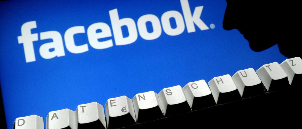  Facebook hatte im März eine neue Version seiner „Erklärung der Rechte und Pflichten“ veröffentlicht. Diese war unter den Nutzern auf Kritik gestoßen...