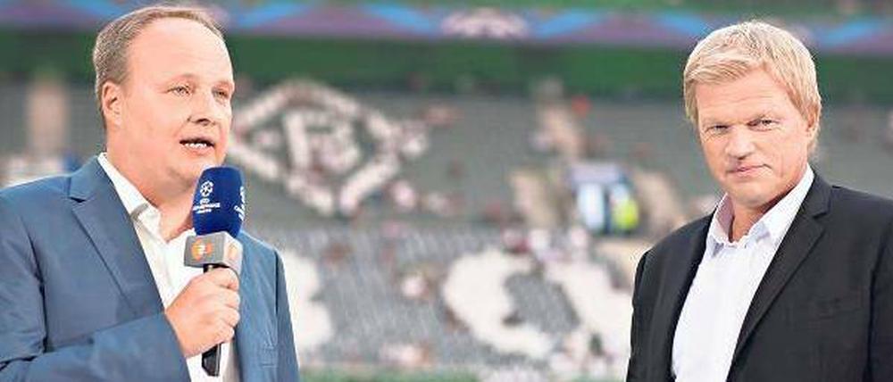 Der doppelte Oliver. Was Welke (links) mit Kahn bei der Champions-League-Premiere besprach, ließ keine Sehnsucht nach Katrin Müller-Hohenstein aufkommen. Foto: ZDF
