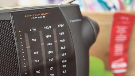 Radiohören und Zähneputzen gehören für viele Menschen in Deutschland zusammen. Dafür müssen immer noch und weiterhin die Empfangsmöglichkeiten über UKW gegeben sein. 