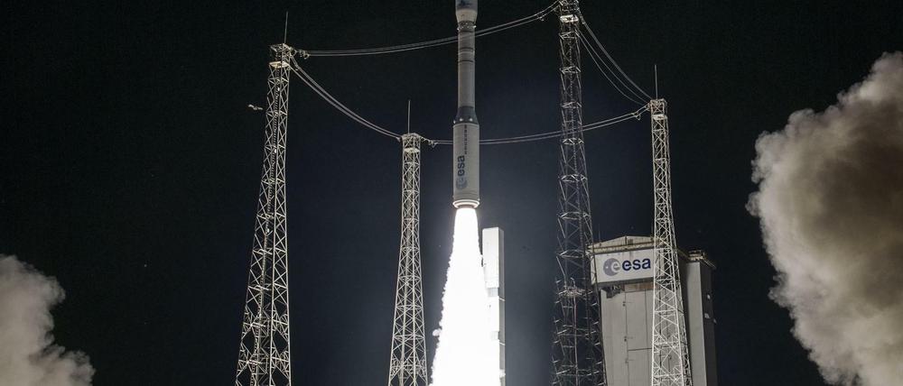 Der Start einer Rakete am Montag in Kourou, Französisch Guayana. An Bord ein Sentinal-2A Satellit.  