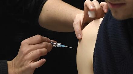 In einigen italienischen Arztpraxen ist schon der Impfstoff ausgegangen.