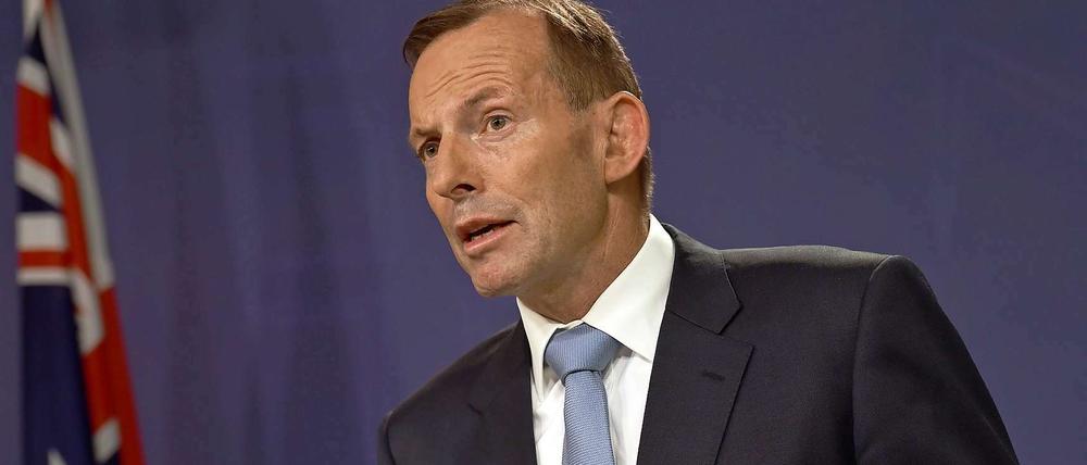 Smart und trinkfest? Australiens Premierminister Tony Abbott hat mit seinem Auftritt in einem Pub eine kuriose Debatte im Internet ausgelöst.