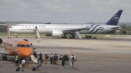 Wegen eines verdächtigen Gegenstands an Bord ist eine Air-France-Maschine in Kenia zwischengelandet.
