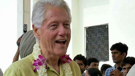 Bill Clinton, ehemaliger US-Präsident, besucht Indien.