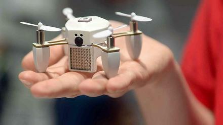 Eine Drohne mit dem Namen "Nano" der Firma "Zano" in Las Vegas, USA. Würde sie auch Drogen ausliefern?
