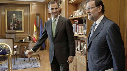 Spaniens neuer König Felipe VI. empfängt Regierungschef Mariano Rajoy in seiner Residenz.
