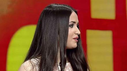 Mutlu Kaya bei der Talentshow "Sesi Cok Güzel" im türkischen Privatsender Fox.