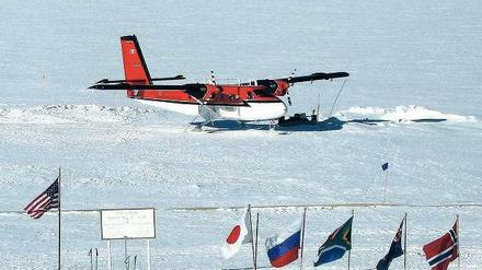 Eine Maschine vom Typ Twin Otter, wie sie auf dem Foto von 2006 zu sehen ist, ist in der Antarktis abgestürzt. Die drei Crewmitglieder haben das Unglück wohl nicht überlebt.