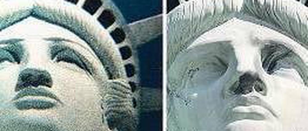 Links: Briefmarke mit Las-Vegas-Motiv, rechts ist die wahre Freiheitsstatue. Foto: AFP