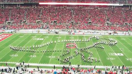 Die „Ohio State University marching band“.