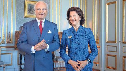 Freuen sich auf vier Tage in Deutschland, vom 5. bis 8. Oktober: König Carl XVI. Gustaf und Königin Silvia in ihrem Palast in Stockholm.