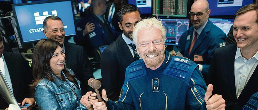 Wettlauf ins All. Richard Branson liebt das Abenteuer. Aus dem Rennen mit Elon Musk und Jeff Bezos will er am Sonntag als Sieger hervorgehen. 