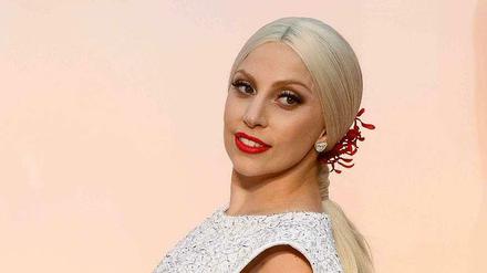 Popstar Lady Gaga bei der Ankunft zu den Oscar-Verleihungen in Los Angeles.