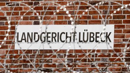 Vor dem Lübecker Landgericht hat der Vergewaltigungs-Prozess gegen einen 30-jährigen Mann aus dem Irak begonnen.