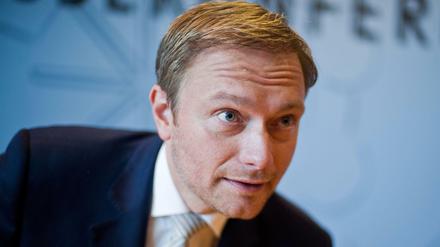 FDP-Politiker Christian Lindner hat sich Haare transplantieren lassen. 