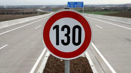Bisher sind nur auf 1608 Kilometern der deutschen Autobahnen digitale Systeme installiert.