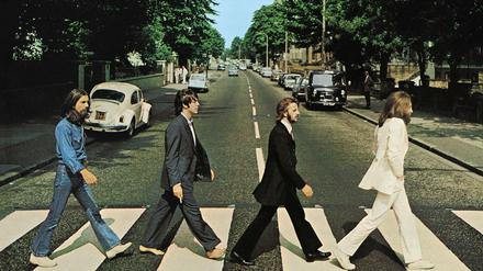 Das berühmte Foto der Beatles auf dem Zebrastreifen der Abbey Road. 