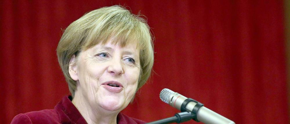 Das sieht nicht nach Rücktritt aus: Angela Merkel am 16.01.2015 in Trinwillershagen (Mecklenburg-Vorpommern) zu Gast auf dem Neujahrsempfang des Landrates des Kreises Vorpommern-Rügen. 