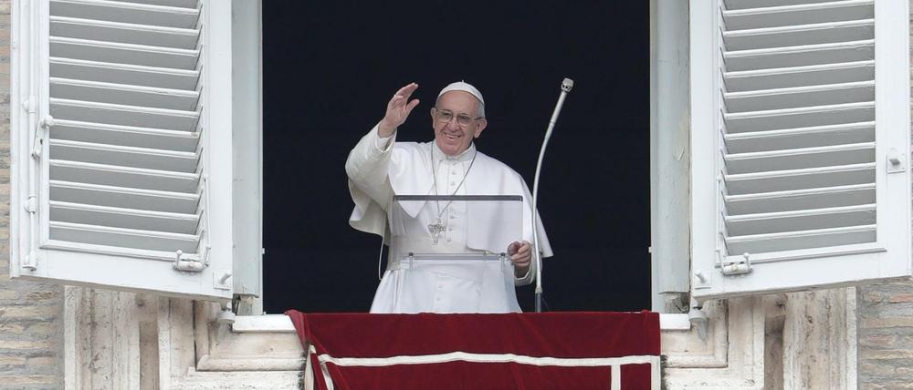 Papst Franziskus beim Angelus-Mittagsgebet im Apostolischen Palast am Sonntag.
