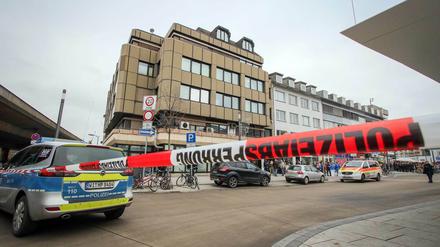 Tatort in Marburg: In einer Arztpraxis fielen Schüsse. 