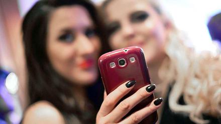 Eine Universität im US-Bundesstaat Florida verbietet ihren Studenten Selfies mit dem Smartphone.
