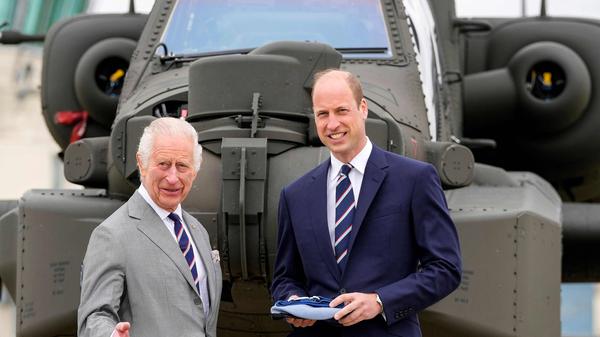 Charles III. übergibt offiziell das Amt des Colonel-in-Chief des Army Air Corps an den britischen Prinzen William, Prinz von Wales.