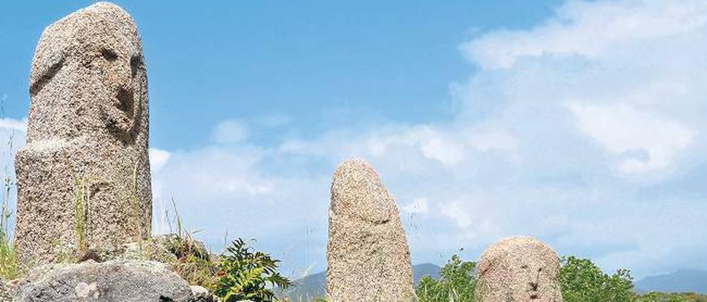 Meisterwerke aus Granit. Die Zeugen der Megalithkultur auf Korsika dürften 5000 Jahre alt sein.