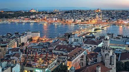 Alles auf einen Blick. Galata-Brücke, Hagia Sophia und Blaue Moschee. Doch Istanbul hat mehr zu bieten. 