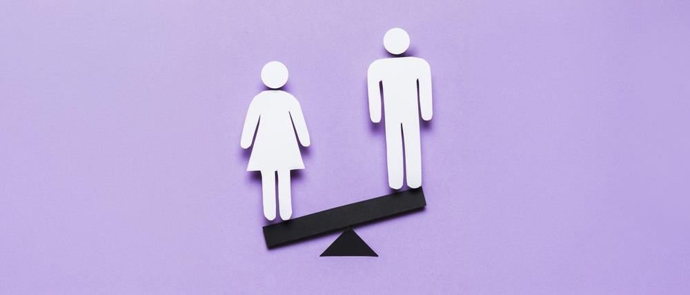 Frauen leiden finanziell stärker unter Krisen als Männer (Symbolbild).