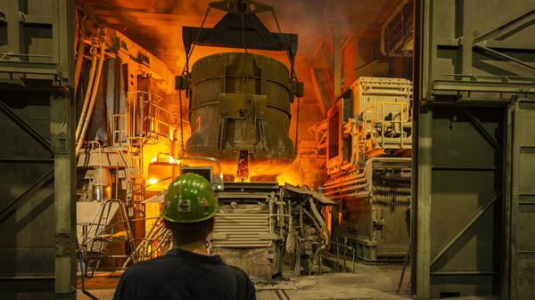 Vierter Sächsischer Stahlgipfel im Stahlwerk Freital