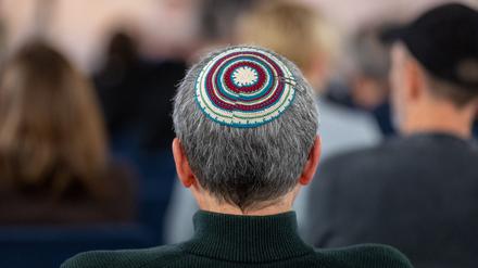 Wer in Berlin Kippa trägt, ist bisweilen nicht sicher vor Anfeindungen. (Symbolbild)