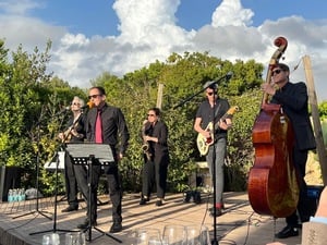 Die Checkpoint-Band, von links: Naomi Fearn, Stephan Wiehler, Anke Myrrhe, Thomas Wochnik und Lorenz Maroldt.